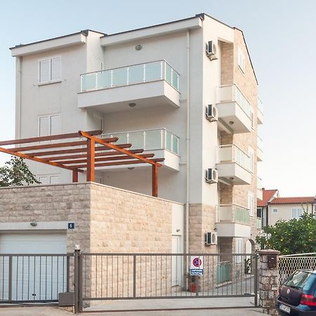 Apartments Lila Aurea Петровац Экстерьер фото