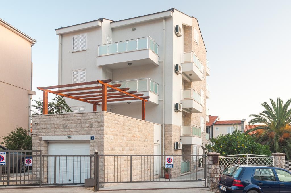 Apartments Lila Aurea Петровац Экстерьер фото