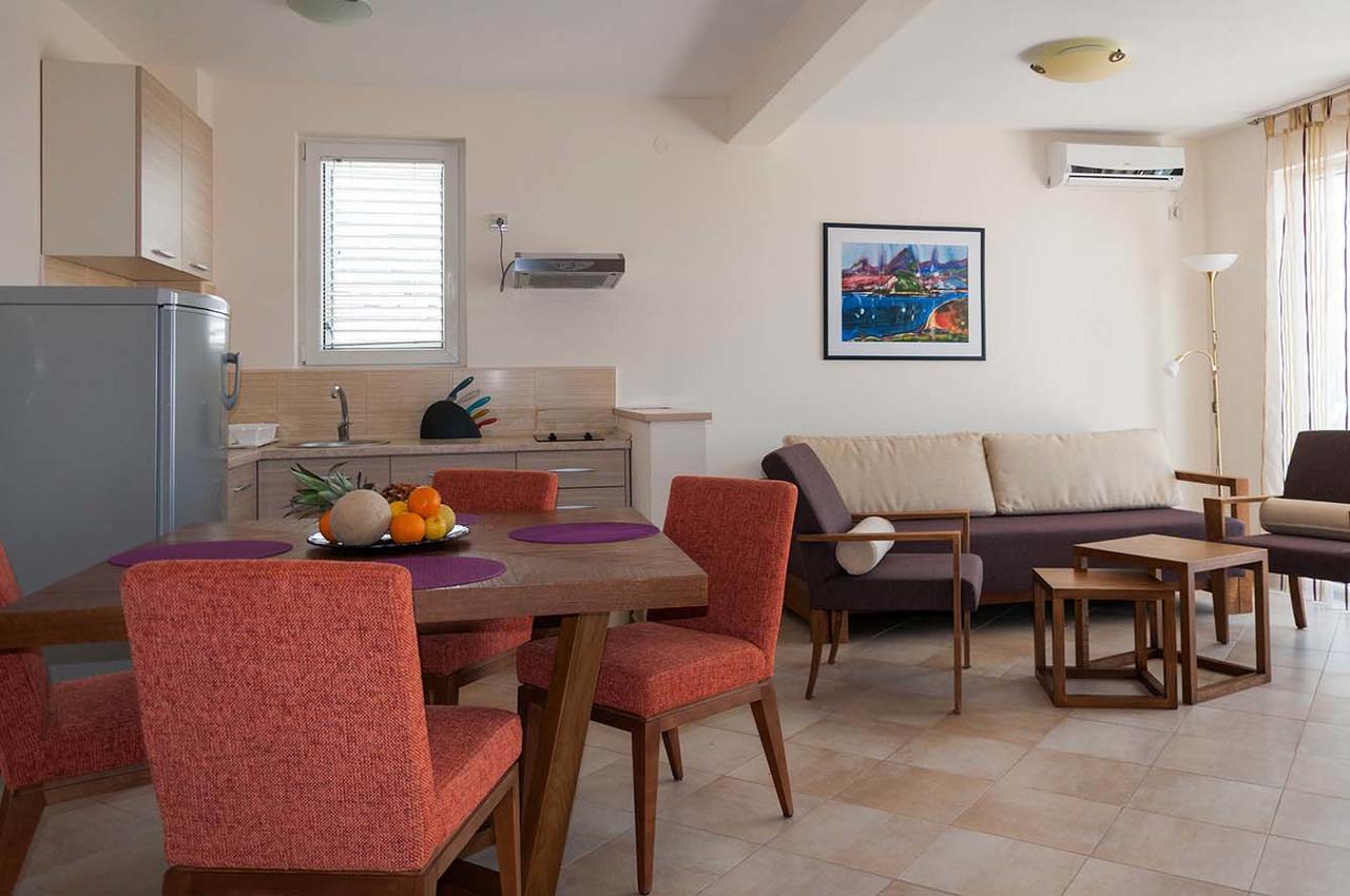 Apartments Lila Aurea Петровац Экстерьер фото