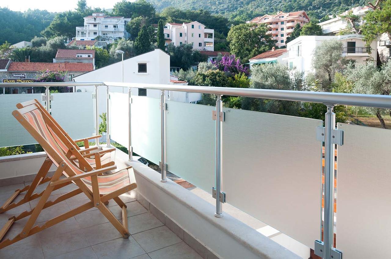 Apartments Lila Aurea Петровац Экстерьер фото