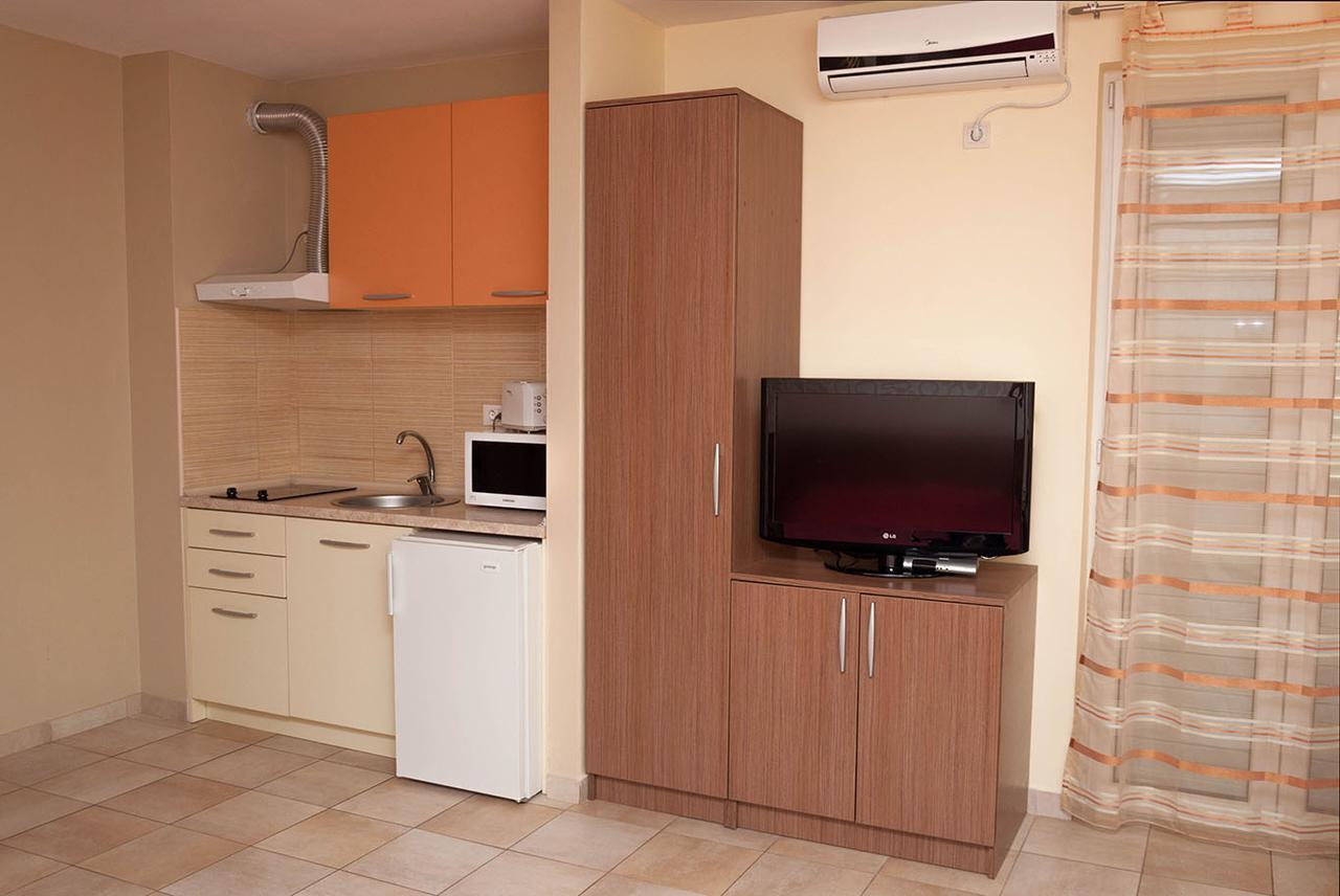 Apartments Lila Aurea Петровац Экстерьер фото